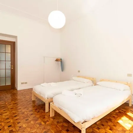Apartment Quadrilatero Big & Cozy